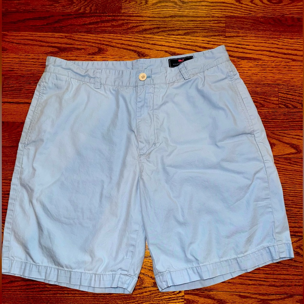 Vineyard Vines men’s size 35 blue club shorts